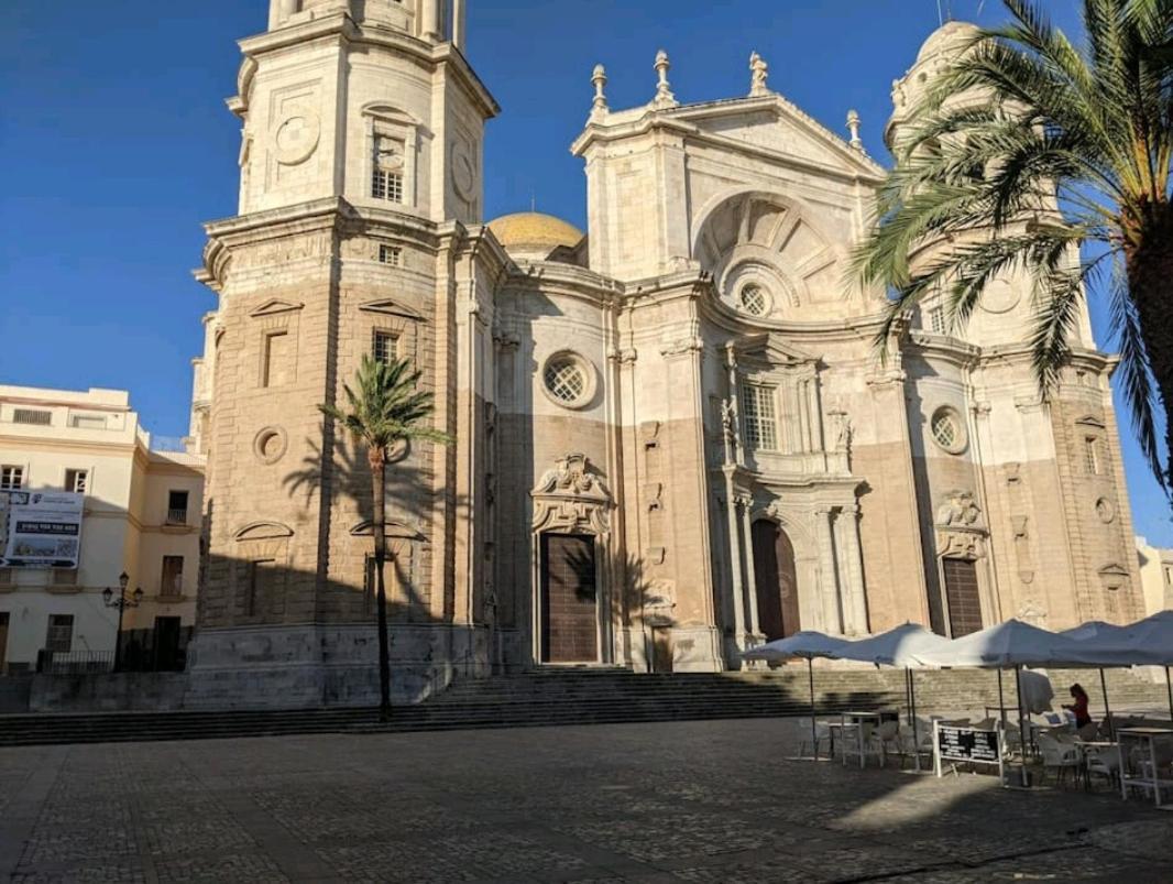 Apartamento Lindo piso en el centro histórico de Cádiz Exterior foto